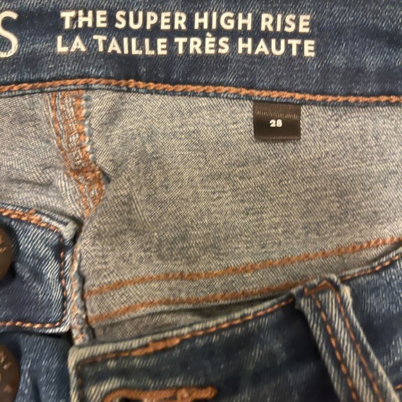 High Rise Blue Jeans - Picture 2 of 3